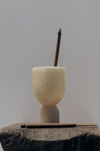 Ritual Marble Holder
