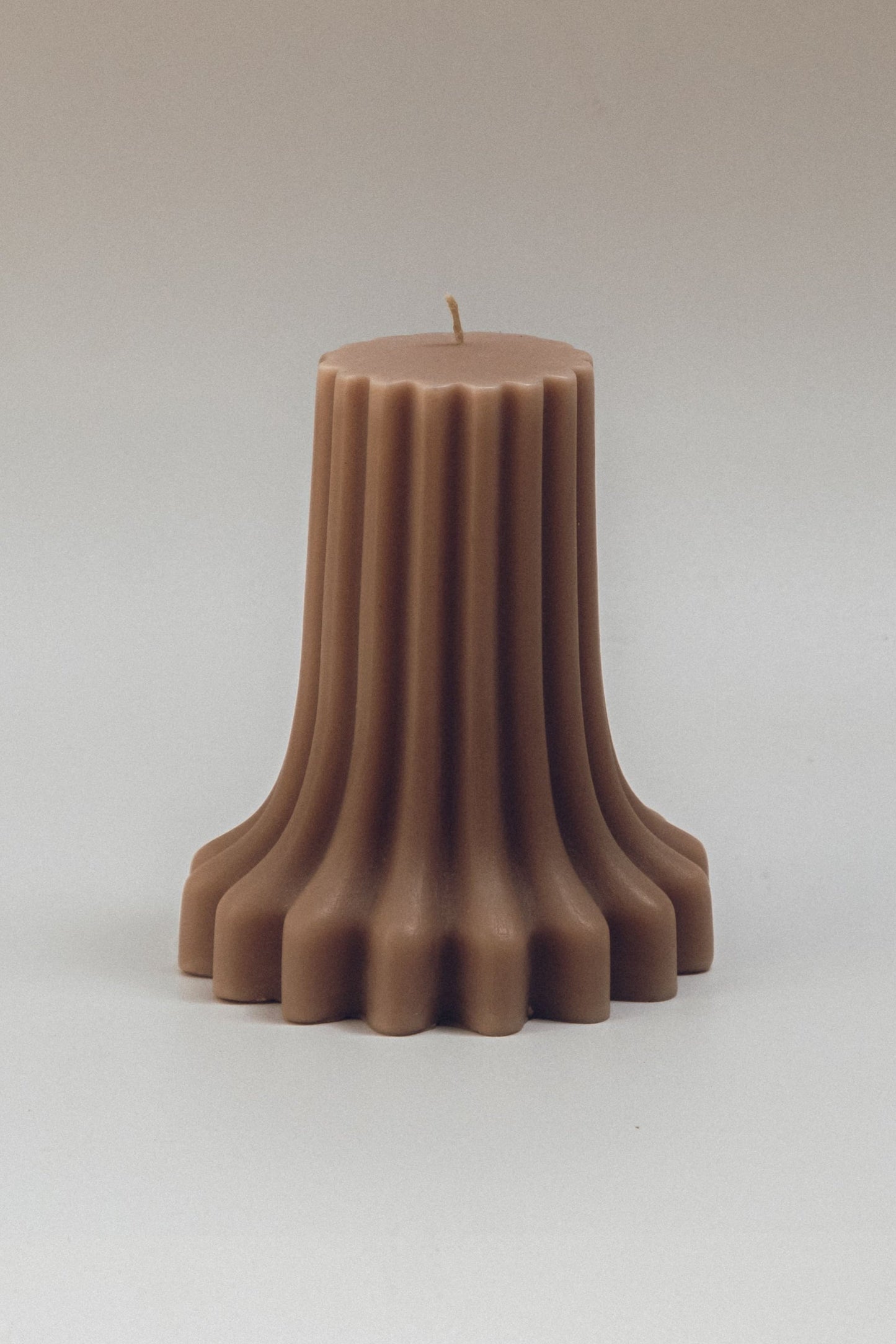 Pallas Scented Candle