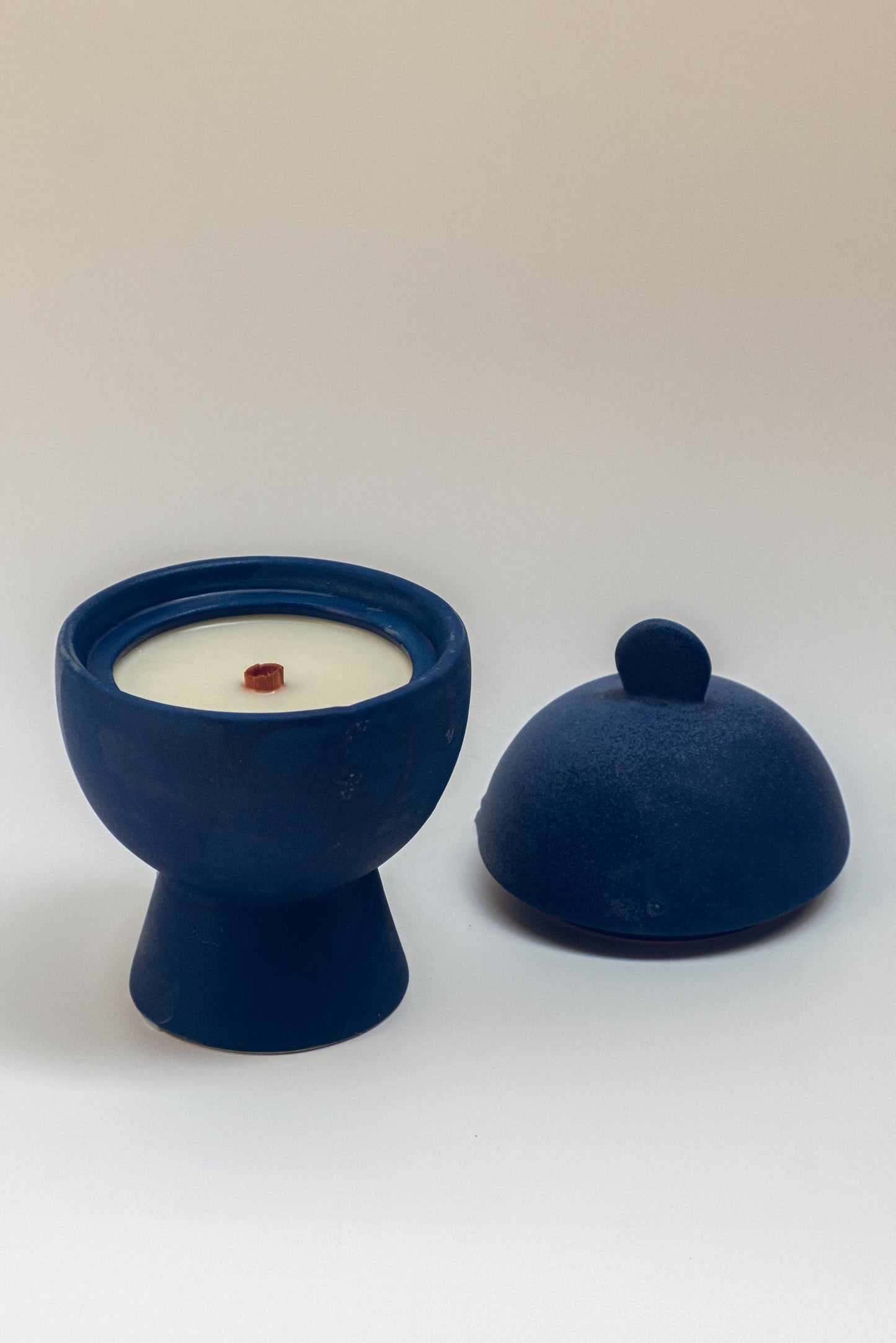 Halo Scented Ceramic Candle Indigo
