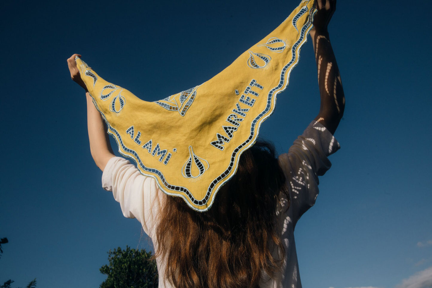ALAMÍ x MARKÉTT Linen Scarf Mustard Sky Blue